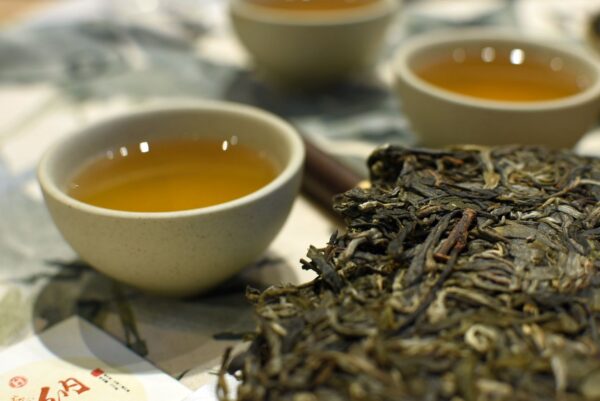 Naka Xiao Shu „Az öröm lángja” – Legmagasabb Csúcs Teakert | 2025 Sheng Puerh - Image 2
