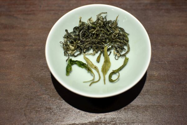 DongTing BiLuoChun 2025 | Híres zöld tea klasszikus a Taihu tó mellől - Image 5
