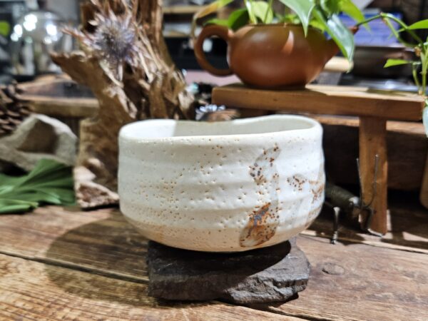 Minoyaki shino mázas chawan, Mino kerámia, Japán - Image 3