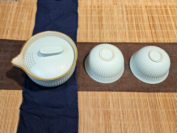 Maroknyi utazószett japán és kínai teákhoz mázas, szűrős kanna + két csésze 150 ml/világos mentazöld - Image 7