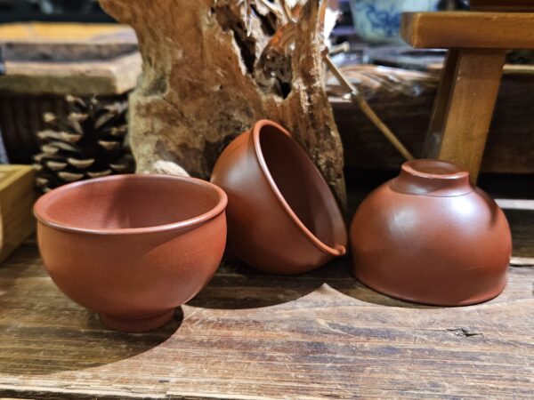 Szépen ívelt falú, mázatlan dahongpao agyag csésze - 50 ml. - Image 4