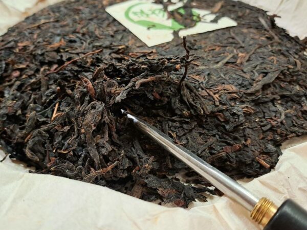 Qian Jia Zhai lilarügyes, tajvani érlelésű sheng puer - 2009 - Image 3