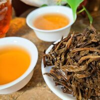 Qian Jia Zhai lilarügyes, tajvani érlelésű sheng puer - 2009