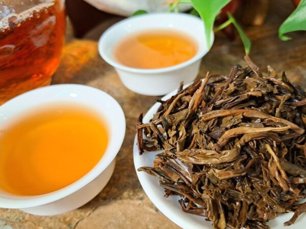 Qian Jia Zhai lilarügyes, tajvani érlelésű sheng puer - 2009