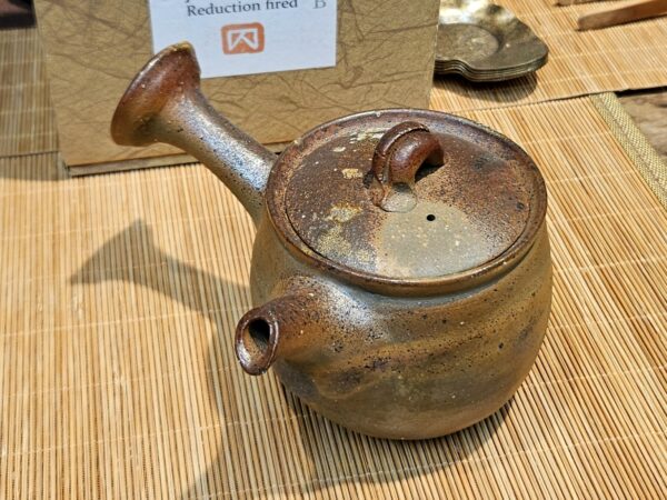 Bal kézre készített Bizen kyusu - 340ml - japán fatüzes kerámia, Uchida Kazuhiko - Image 2