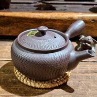 Banko-yaki shidei, lila agyag kyusu kanna fémszűrővel - 300 ml